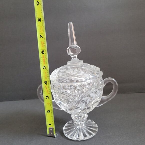 Vintage Crystal Sugar & Creamer Set With Etched Floral Design - Picture 15 of 16